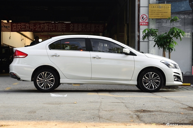 2018款启悦1.6L自动Pro版尊享型