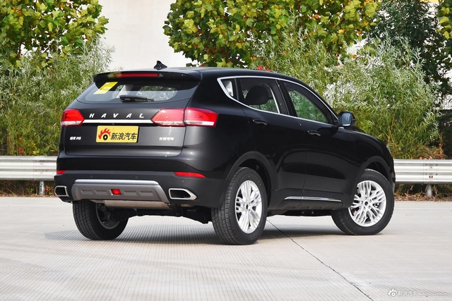 2017款哈弗H6 换代1.3T自动两驱时尚型蓝标