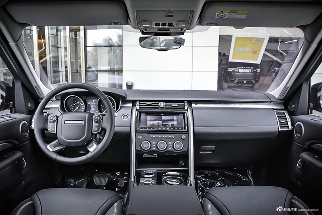 壮汉转型全能绅士 实拍全新路虎发现5