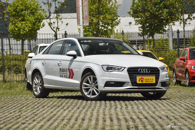 2016款奥迪A3 1.4T自动Limousine 35TFSI风尚型
