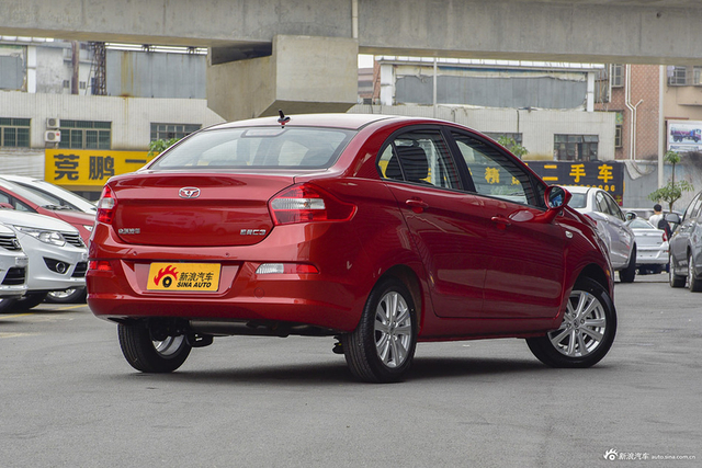 2015款凯翼C3 1.5L手动金钻型