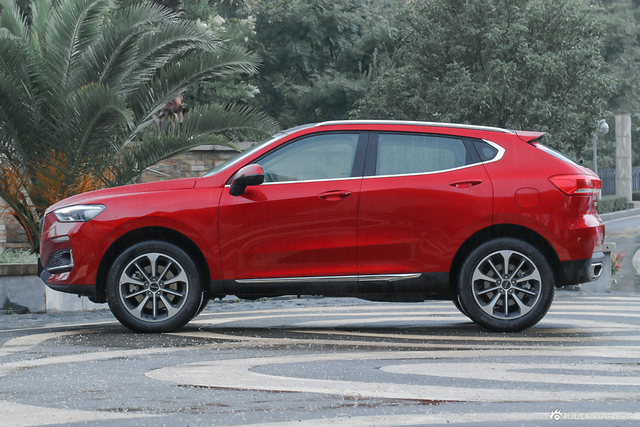 实拍|全新哈弗F5 将于本月上市