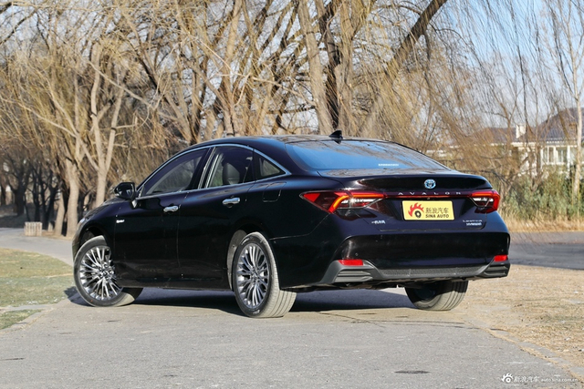 2019款亚洲龙 2.5L 基本型