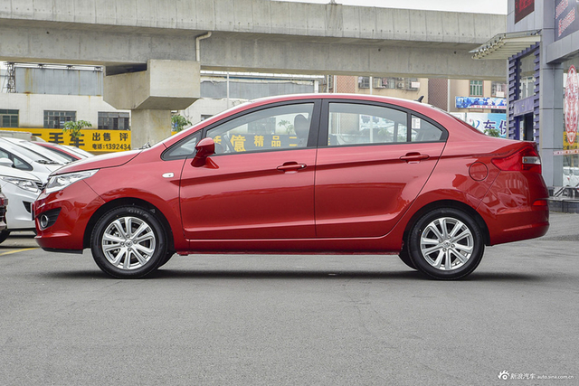 2015款凯翼C3 1.5L手动金钻型