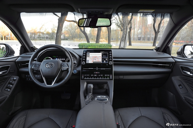 2019款亚洲龙 2.5L 基本型