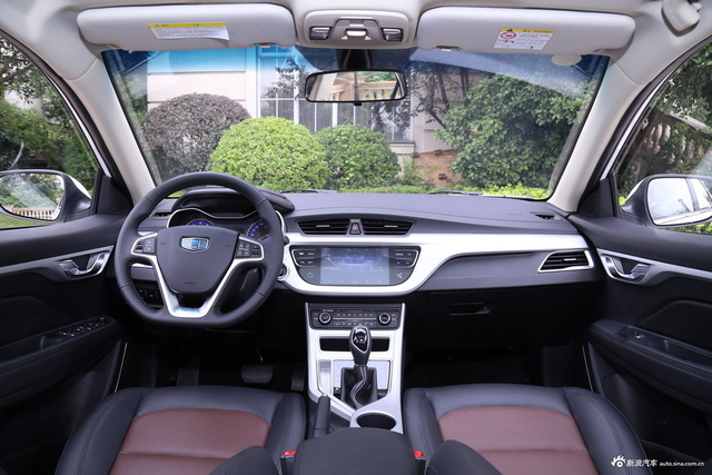 2018款吉利远景1.5L自动基本型