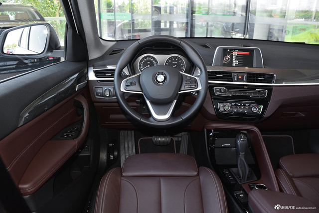 2017款宝马X1新能源 xDrive25Le