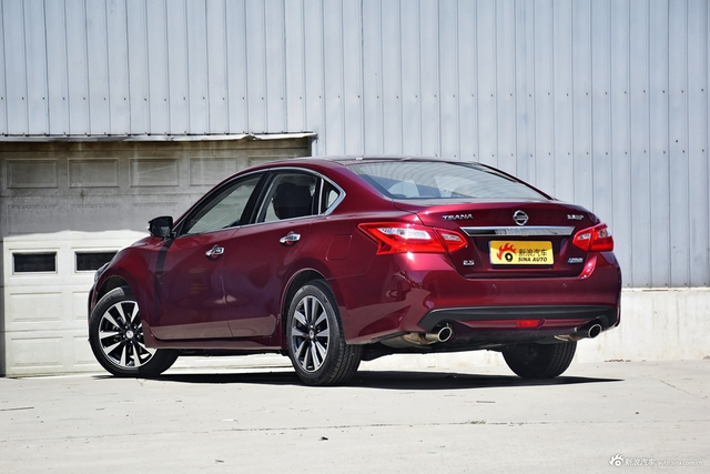 2016款天籁2.5L自动 XL-UpperNAVI Tech智尊版