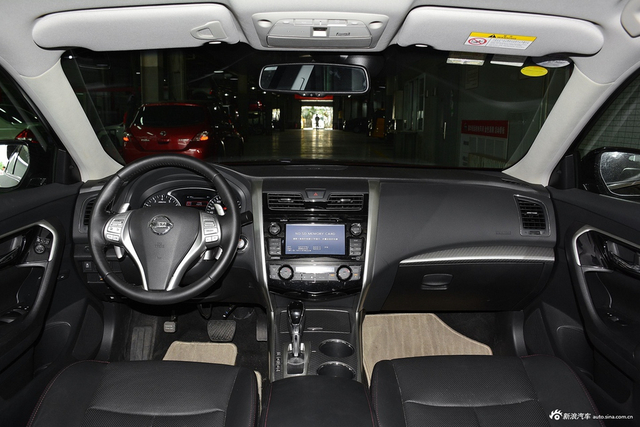 2016款天籁2.5L自动 XL-UpperNAVI Tech智尊版