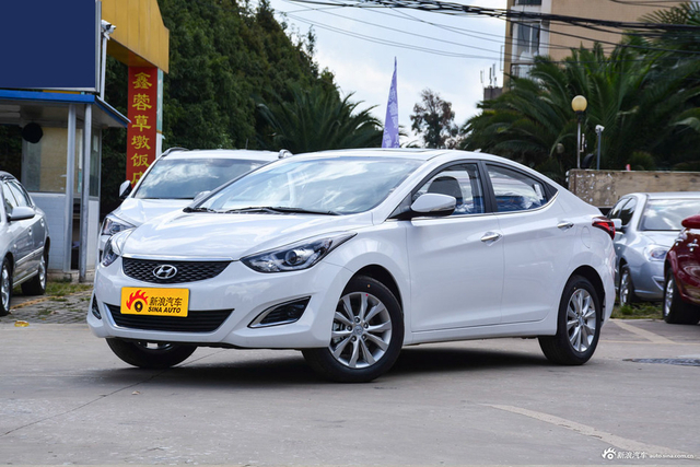 2016款朗动 1.6L自动尊贵型 