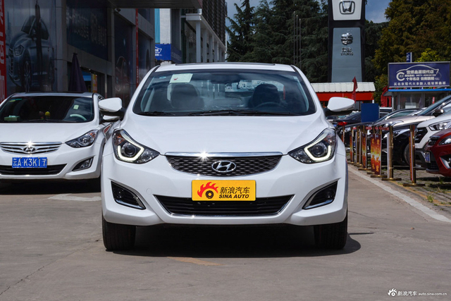 2016款朗动 1.6L自动尊贵型 