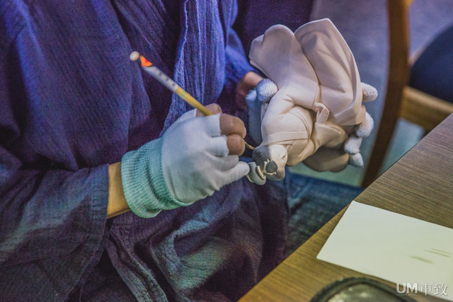 LEXUS雷克萨斯匠心之旅 博多人形 上色工艺见学