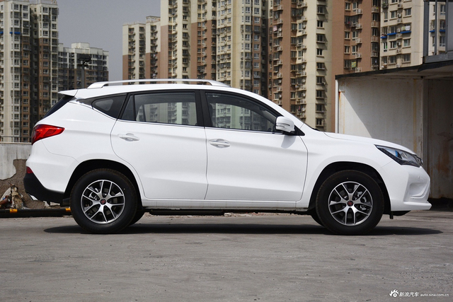 2017款比亚迪宋盖世升级版1.5TID自动精英型