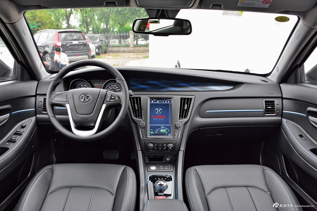 2017款北汽新能源EU系列 EU400乐享版