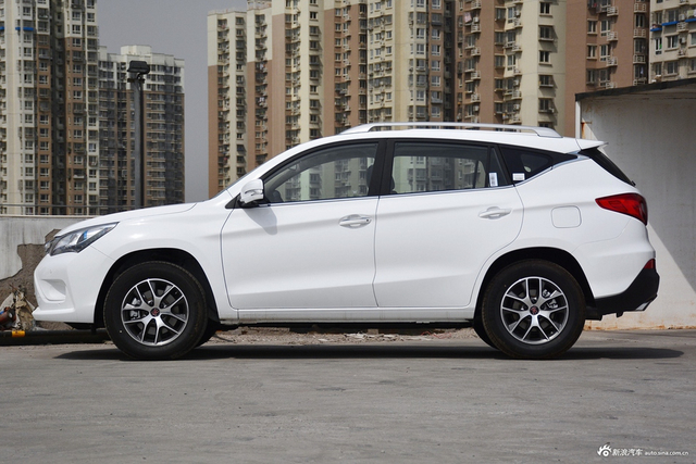 2017款比亚迪宋盖世升级版1.5TID自动精英型