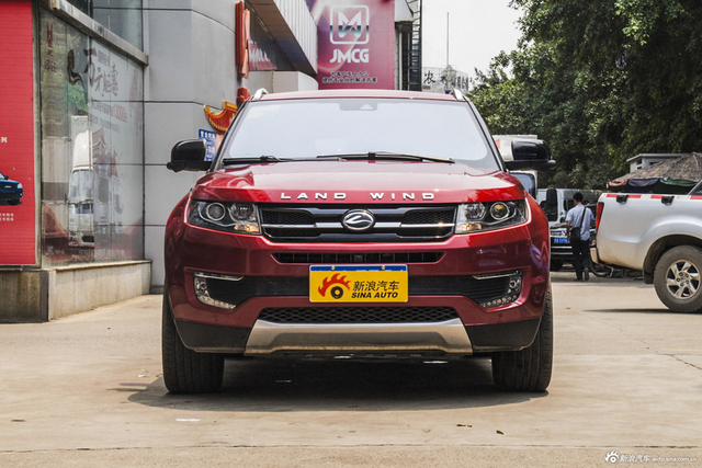 2015款陆风X7 2.0T自动全景旗舰版 中国红