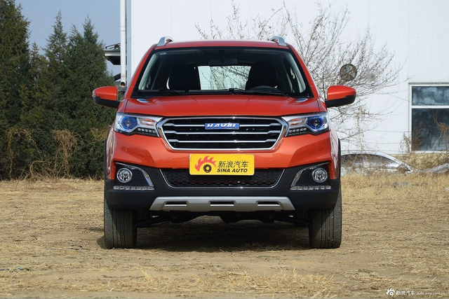 2016款哈弗H1 1.5L自动豪华型蓝标 时尚橙