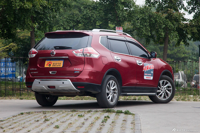 实拍日产全新奇骏 更具运动范