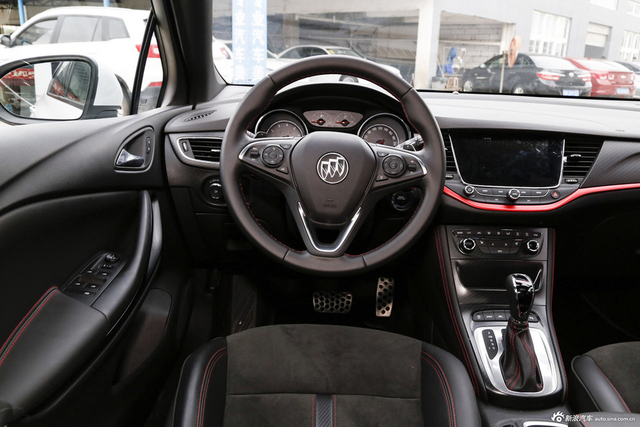 2016款威朗GS 1.5T自动纵情运动型20T 雪域白