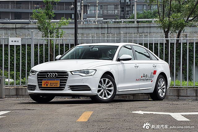 2014款奥迪A6L 2.5L 30TFSI舒适型