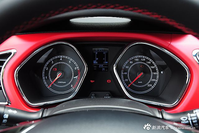 2015款瑞风S2 1.5L手动豪华智能型